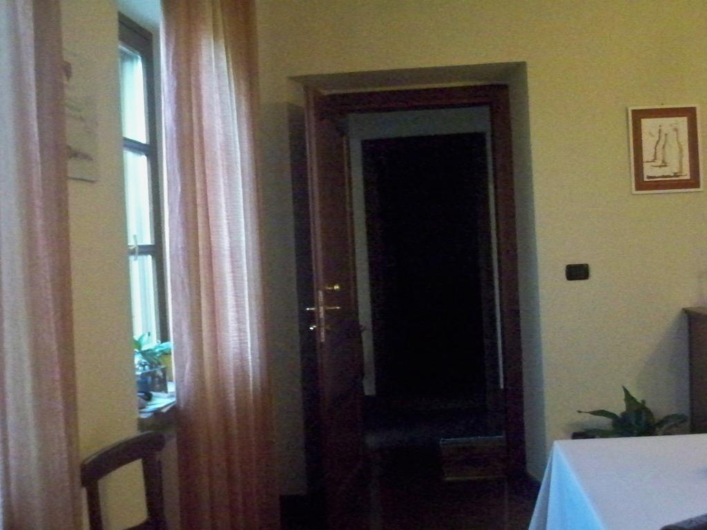 Cascina La Corte Bed and Breakfast Neive Exteriör bild