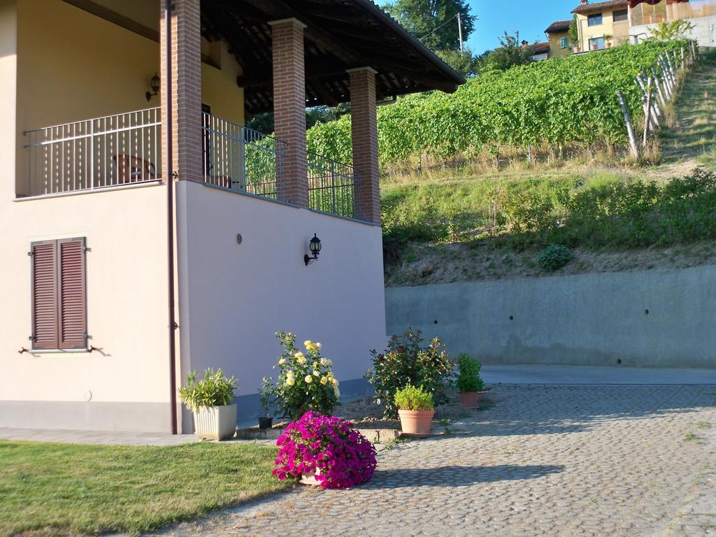 Cascina La Corte Bed and Breakfast Neive Exteriör bild